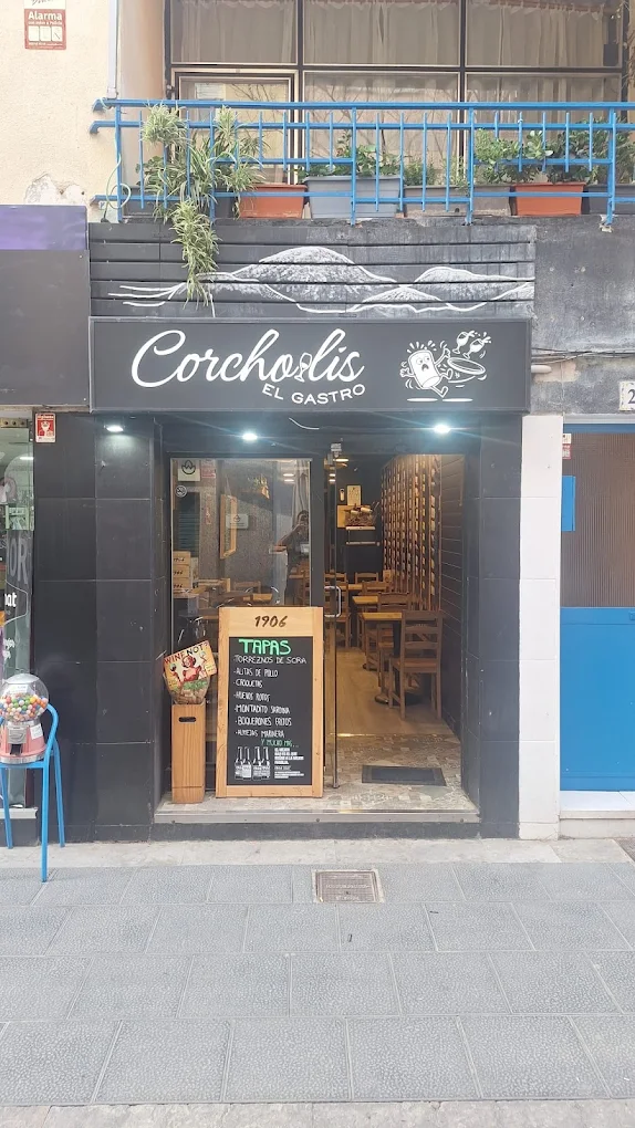 Fachada de Corcholis El Gastro